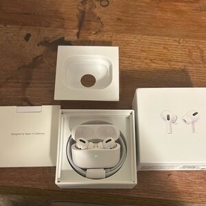 Apple AirPods Pro with Wireless Charging Case - Silver White
